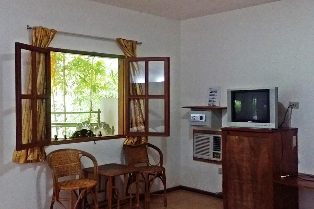 Bamboo Bungalows Resthouse Balabag  Номер фото