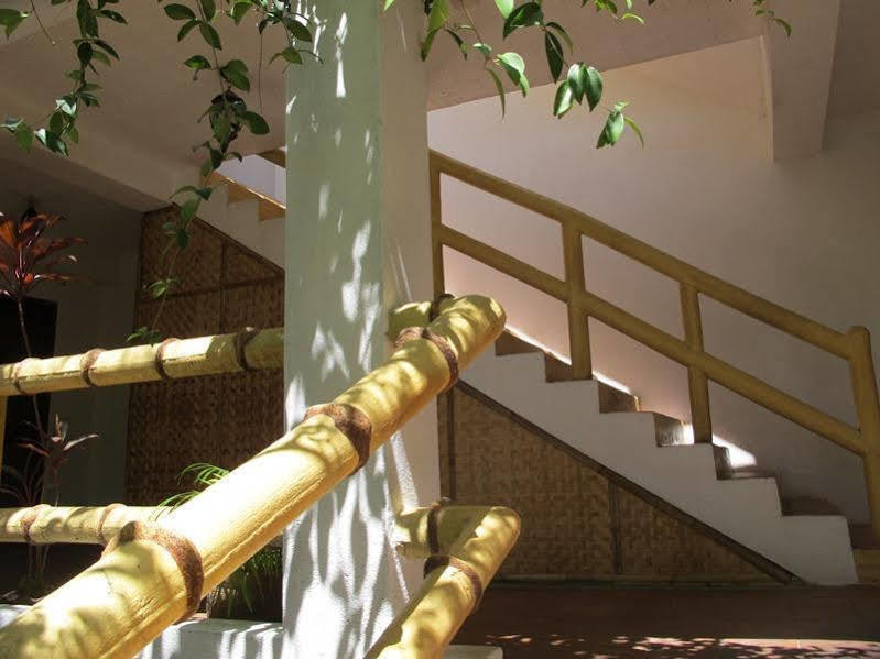 Bamboo Bungalows Resthouse Balabag  Экстерьер фото